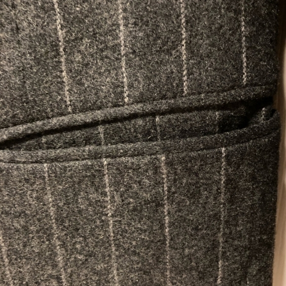 YSL Blazer - Picture 8 of 9